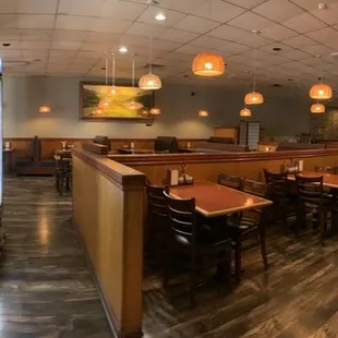 sushi and sashimi, interior