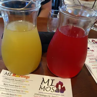 Cranberry Lemonade Mimosa