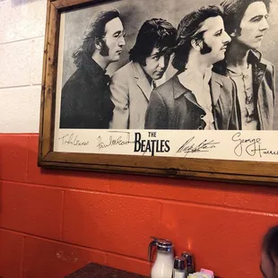 The beetles as well as other photo frames with Marilyn Monroe and Elvis