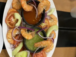 Tacos Y Mariscos La Phoenikera