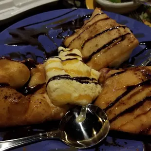 Sopapillas (They were ok.)