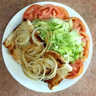 Pechuga a la plancha de pollo y ensalada!