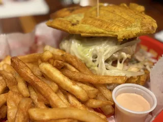 Willie's Pinchos