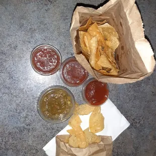 Chips and salsas