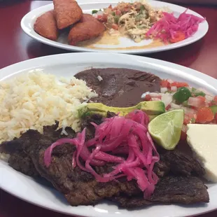 Carne Asada &amp; Pastelitos Catrachos