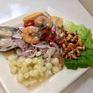 Ceviche Mixto