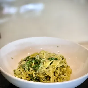 Linguine Pesto