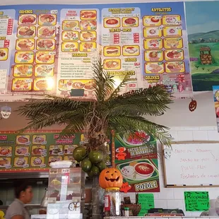 Excellent menu and great cultural vibe  Comida excellent