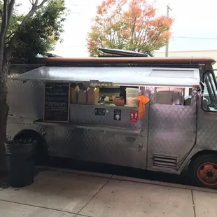 Truck on corner of Front and Dickinson