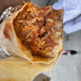 Savia la carne cruda se miraba cruda