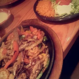 Steak & Shrimp Fajitas