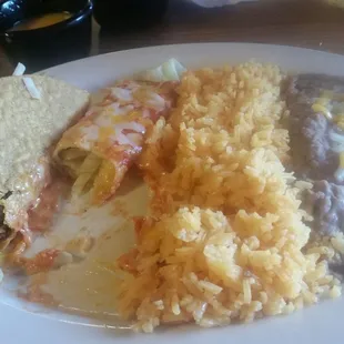 Dining room.  Booths and tables available.  Combo platter, enchilada and taco crazy cheap $6.99!