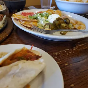 Nachos, fajitas and always great salsa/chips