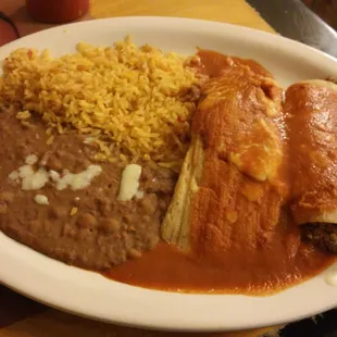 Yes served on 2 plates for $9.95