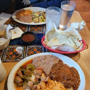 Huevos divorciados and machaca