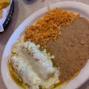 Enchiladas Verde w/ chicken.  Very good.