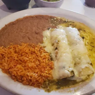 Chicken verde enchilada lunch special. The sauce was pretty watery IMHO