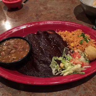 Delicious enchiladas with Mole!!