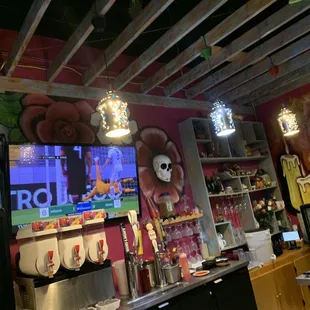 Very clean and cute decor