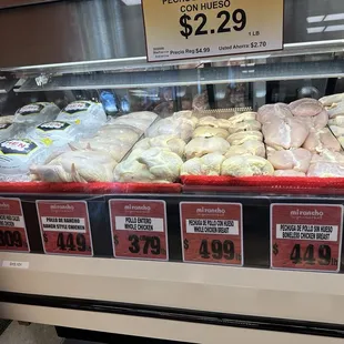 Pollo Chicken