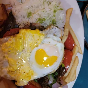 Lomo Saltado &amp; Egg