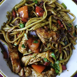 Tallarin Saltado-chicken+linguine