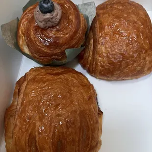 Blueberry Cream Cheese Croissant