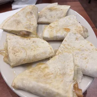 Shrimp quesadillas. Seasoned nicely.