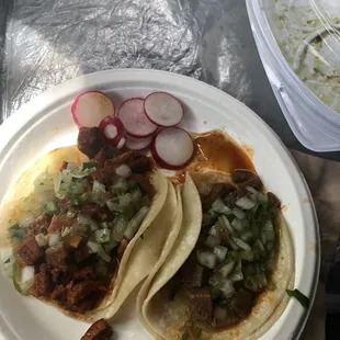 Lengua (2.89) al pastor (2.50) taco