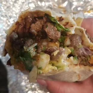Suber Burrito w/ steak, the thing is like a 1 lb