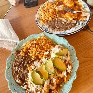 Ranchero Eggs &amp; Chicken Chilaquiles