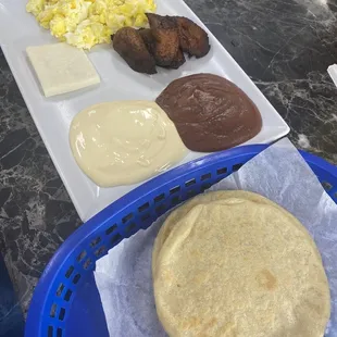 Desayuno Salvadoreño