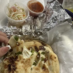Jalapeño and cheese pupusa (corn)