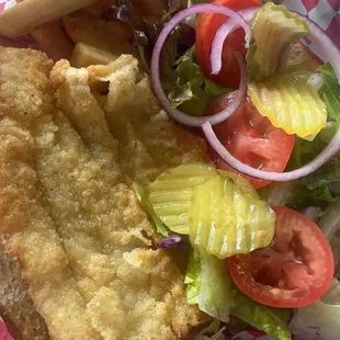 Fish Po'Boy