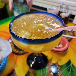 Peach ring drink with Peach crown