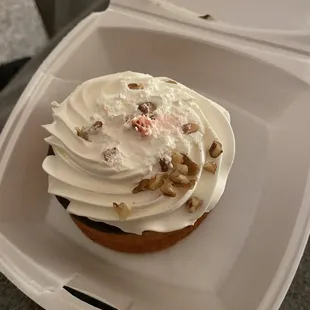 cupcakes, dessert, food