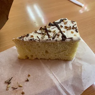 dessert, food