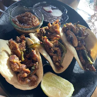 Pollo Tacos