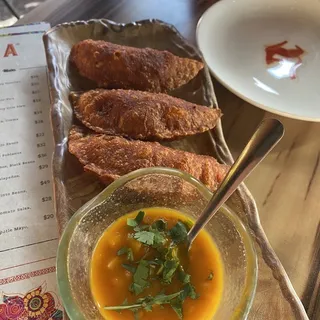 Empanadas de Maricos