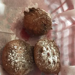 Delish! Fried Oreo!!!! Small canoli! Both to die for!