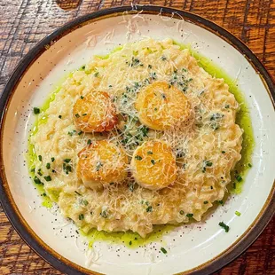 Pan seared scallops