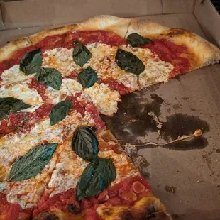 food, pizza