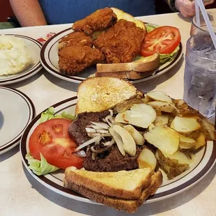 Ground Round and Fried Chicken dinners.