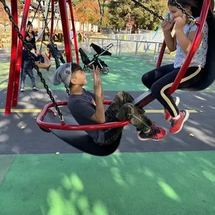 Double swing