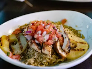 Zef’s Dockside Bar & Kitchen