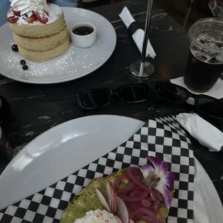 Miam Avocado Toast