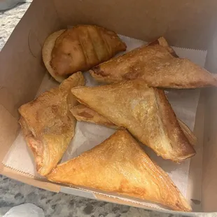 Guava and cheese pastillas