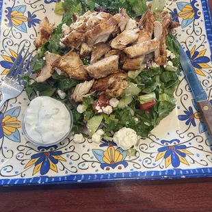 Greek salad w grilled chicken