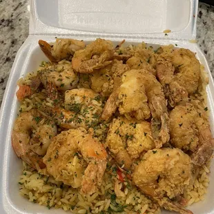 Fried shrimps with seafood rice