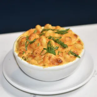 baked mac n' cheese